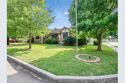 4002 Thistledown Drive, Pasadena, TX 77504 - Photo 2