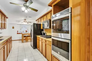 4002 Thistledown Dr, Pasadena, TX 77504 - Photo 14