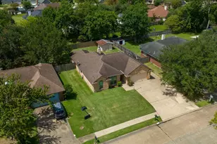 122 Bumelia St, Lake Jackson, TX 77566 - Photo 44