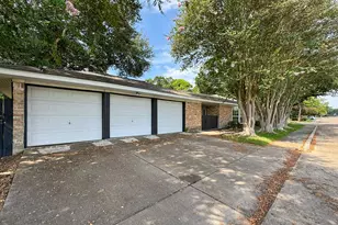 1726 Capstan Rd, Houston, TX 77062 - Photo 4