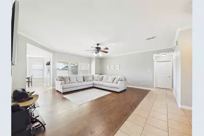 131 Eagle Nest Court, Richwood, TX 77566 - Photo 12