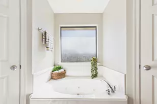 131 Eagle Nest Ct, Richwood, TX 77566 - Photo 18