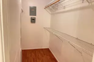 2800 Jeanetta St, Houston, TX 77063 - Photo 10