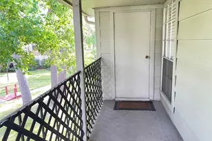 2800 Jeanetta St, Houston, TX 77063 - Photo 20