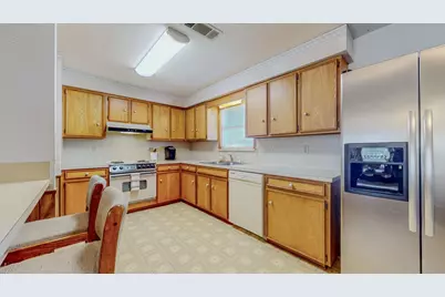 3520 Hannas Reef, Crystal Beach, TX 77650 - Photo 20