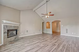 911 Bent Sail, League City, TX 77573 - Photo 10