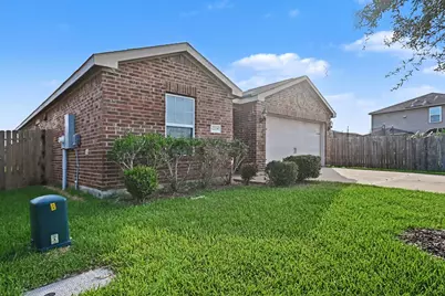 12129 Trawler Pl Place, Texas City, TX 77568 - Photo 30