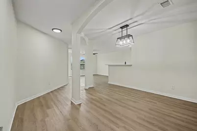12129 Trawler Pl Place, Texas City, TX 77568 - Photo 4