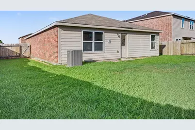 12129 Trawler Pl Place, Texas City, TX 77568 - Photo 24