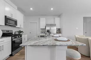 4014 Bronco Station Ln, League City, TX 77573 - Photo 6