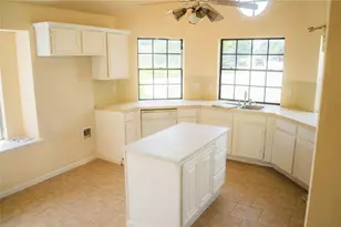 1169 Lago Vista St, San Marcos, TX 78666 - Photo 36