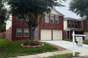 14927 Sugar Crystal Ct, Sugar Land, TX 77498 - Photo 2