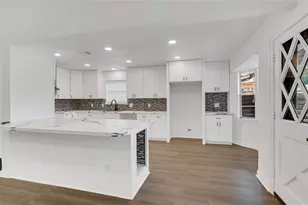 717 Yale Ln, Deer Park, TX 77536 - Photo 12