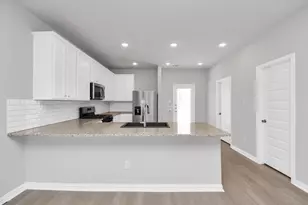 4611 Aurora Glen Dr, Katy, TX 77493 - Photo 4