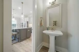 1518 Callaking Pl, Houston, TX 77008 - Photo 16