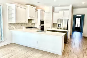 211 Sierra Strm Ln, Conroe, TX 77304 - Photo 8