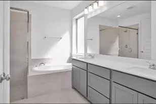 211 Sierra Strm Ln, Conroe, TX 77304 - Photo 12