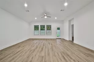 1008 Youth Water Rd, Montgomery, TX 77316 - Photo 12