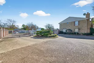 3100 Jeanetta St, Houston, TX 77063 - Photo 42