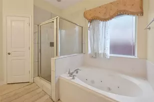 14419 Manorbier Ln, Sugar Land, TX 77498 - Photo 42