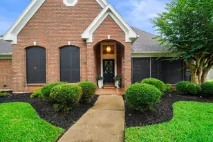 4010 Bay Shore Dr, Missouri City, TX 77459 - Photo 2