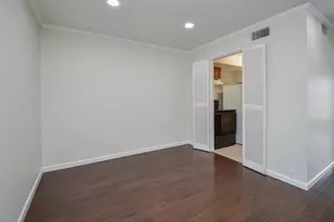 2121 Fountain View Dr, Houston, TX 77057 - Photo 16