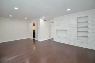 2121 Fountain View Dr, Houston, TX 77057 - Photo 6
