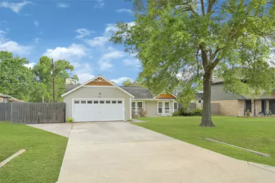 9611 Pinehurst Street, Baytown, TX 77521 - Photo 2