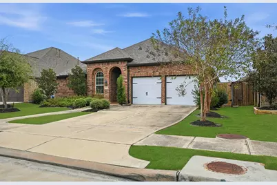 6802 Monarch Falls Lane, Katy, TX 77493 - Photo 2