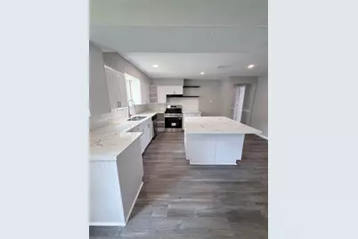 3421 Colorado Avenue, Dickinson, TX 77539 - Photo 12