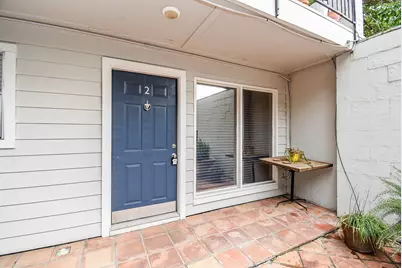 1404 Welch Street #2, Houston, TX 77006 - Photo 6