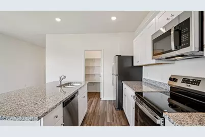 9341 Beryl Lane, Conroe, TX 77303 - Photo 8