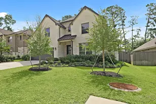 406 Nocturne Rdg Dr, Conroe, TX 77318 - Photo 2