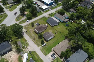 7801 Glass St, Houston, TX 77016 - Photo 16