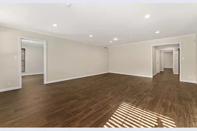 219 Big Hollow Lane, Houston, TX 77042 - Photo 8