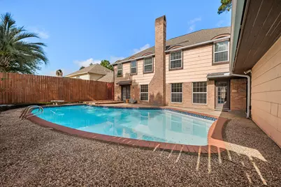 219 Big Hollow Lane, Houston, TX 77042 - Photo 40