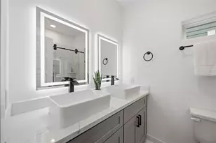 7946 Fields St, Houston, TX 77028 - Photo 18