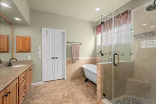 117 Treescape Cir, The Woodlands, TX 77381 - Photo 20