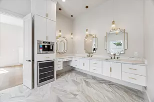 7203 Tickner St, Houston, TX 77055 - Photo 24