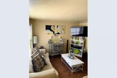 1355 N Jim Miller Road #23, Dallas, TX 75217 - Photo 10
