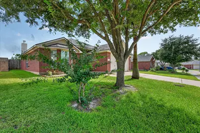 16211 Whitesage Court, Houston, TX 77082 - Photo 2