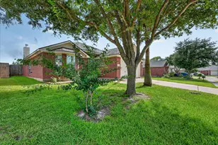 16211 Whitesage Ct, Houston, TX 77082 - Photo 2