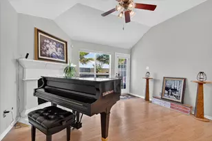 16211 Whitesage Ct, Houston, TX 77082 - Photo 8