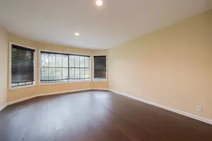 2039 Shorewood Ln, Sugar Land, TX 77479 - Photo 10