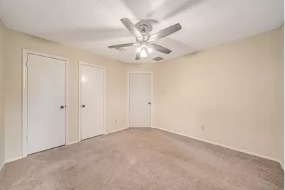 3812 Redbud Drive, La Porte, TX 77571 - Photo 12
