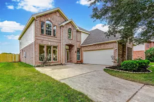 1026 Riverchase Dr, Richmond, TX 77469 - Photo 1