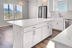 1743 Bluewater Hwy, Surfside Beach, TX 77541 - Photo 8