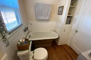 912 W Melwood St, Houston, TX 77009 - Photo 12