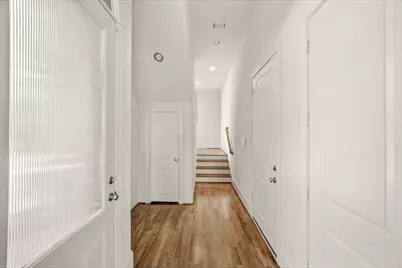 1404 W 25th Street, Houston, TX 77008 - Photo 6