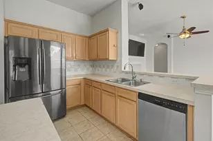 10943 Spruce Dr N, La Porte, TX 77571 - Photo 12